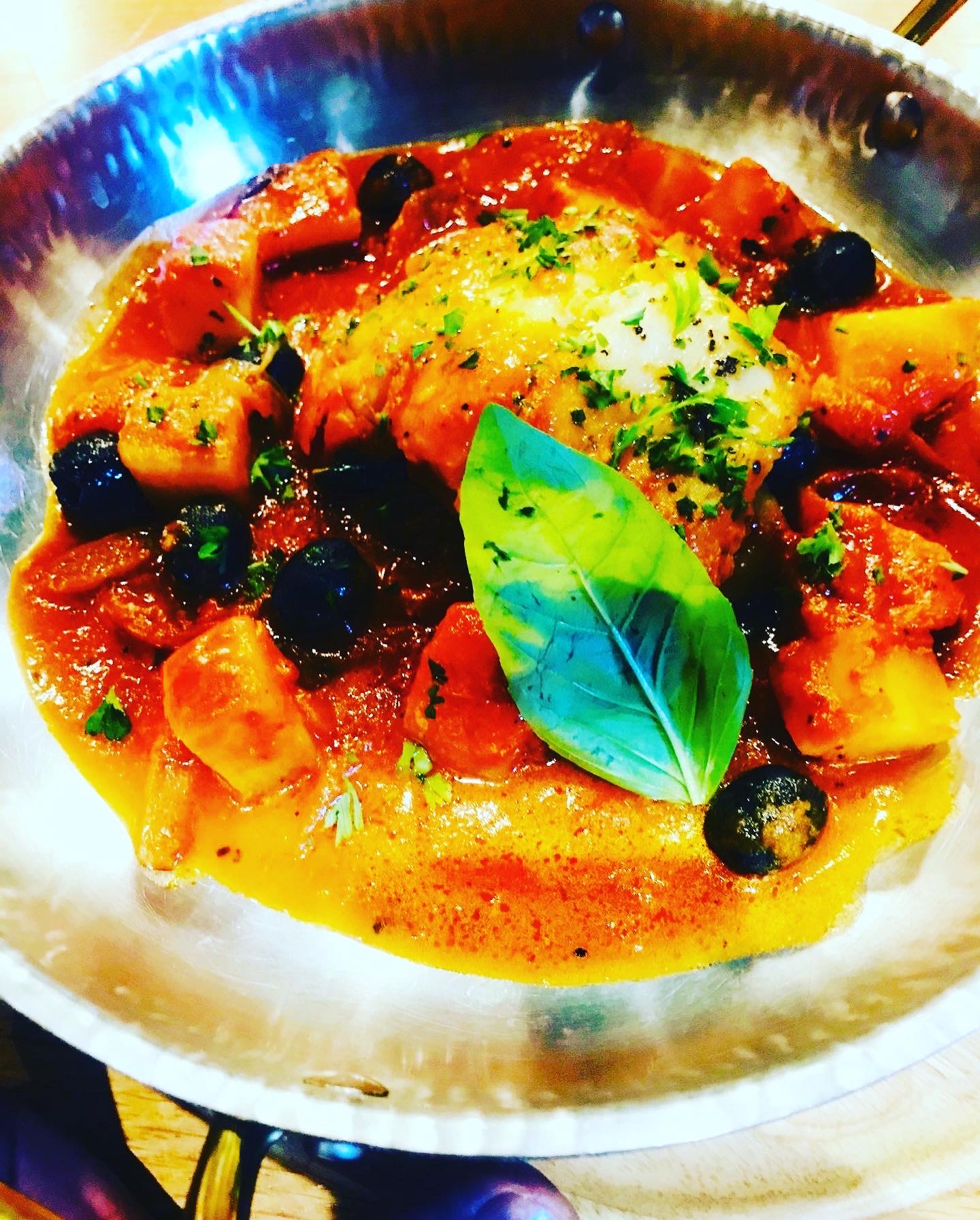 15A7F0DA-AE55-4944-B68E-8A10802C1C64